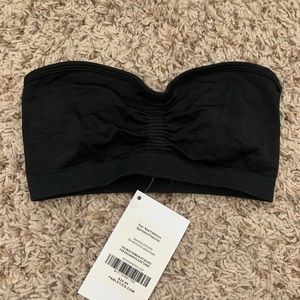 Fabletics Sevan Bandeau Sportsbra